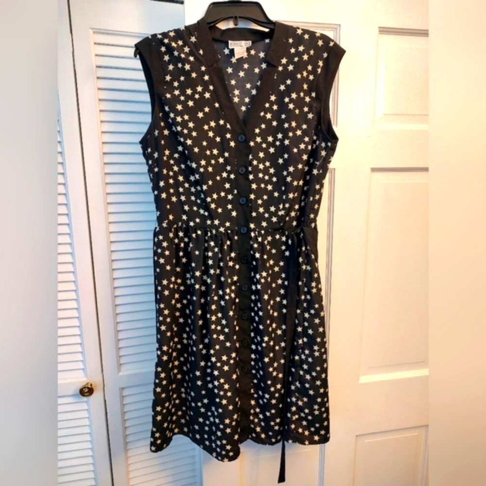 Robbie Bee Star Print Belted Dress